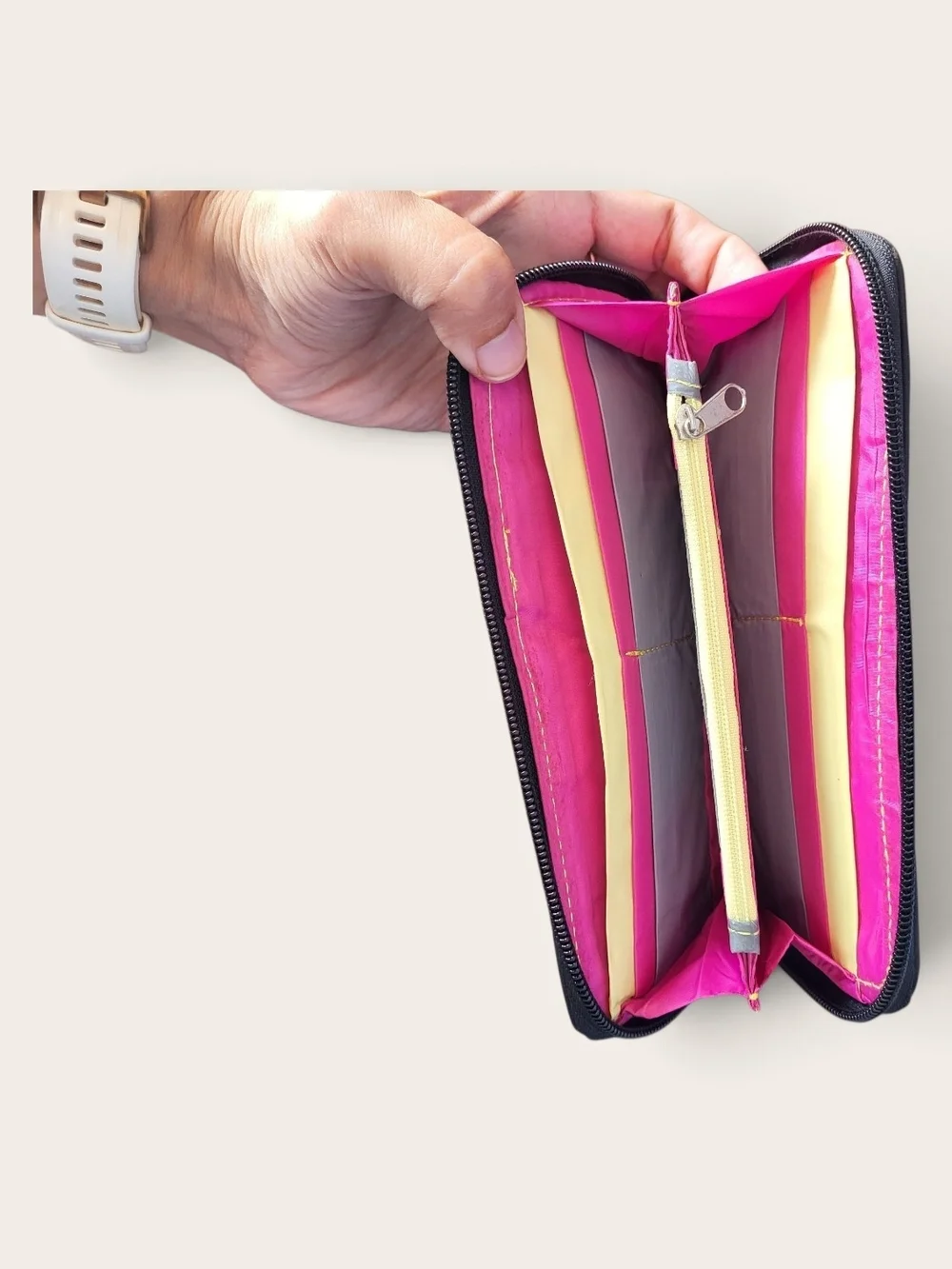 Travelon Black Zip Wallet with Pink & Yellow Daisy Stitching